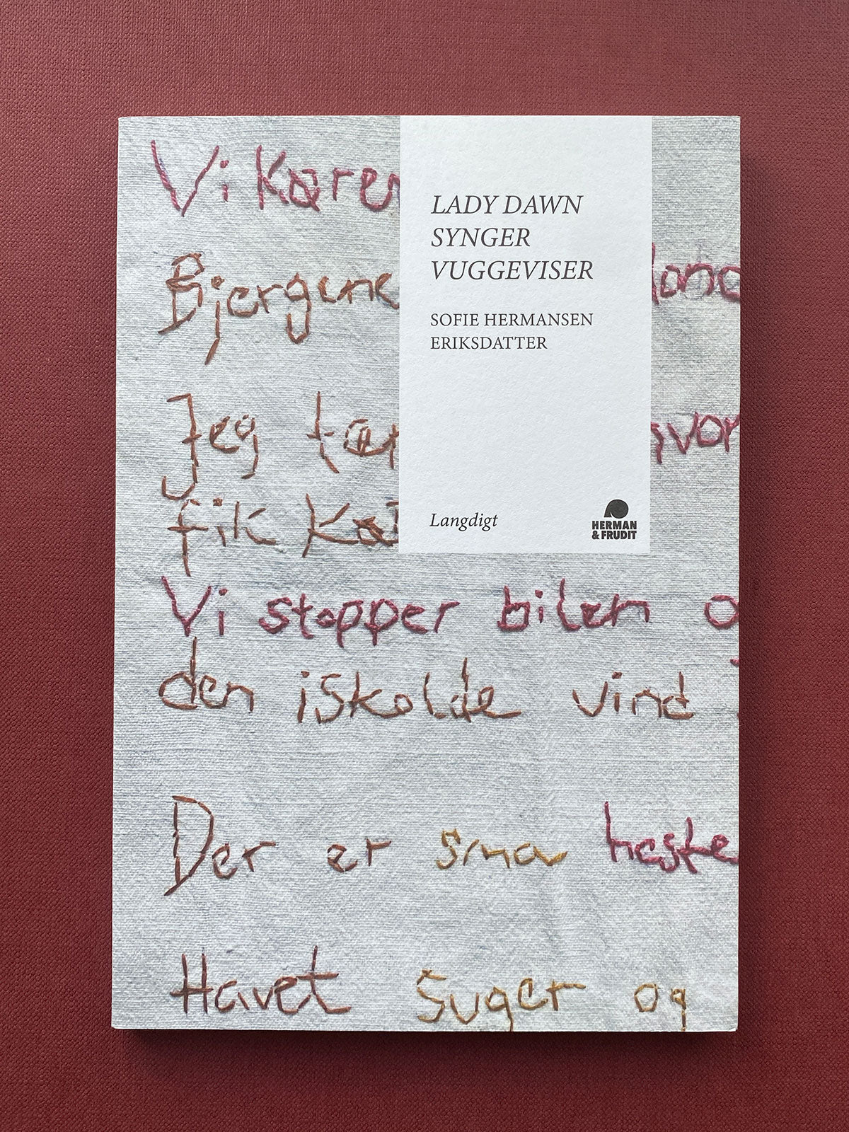 Lady Dawn synger vuggeviser